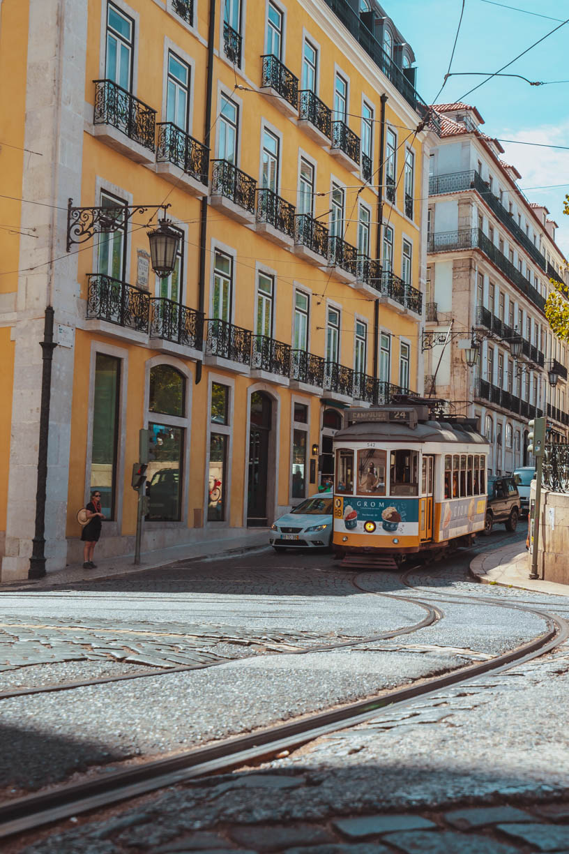 pontos-turisticos-em-lisboa-chiado