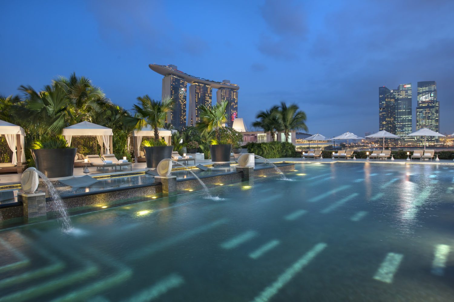 Hotel em Singapura com piscina de borda infinita