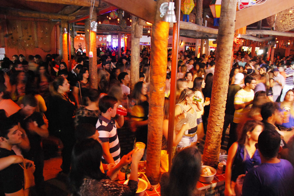 Bares em Natal RN com música ao vivo