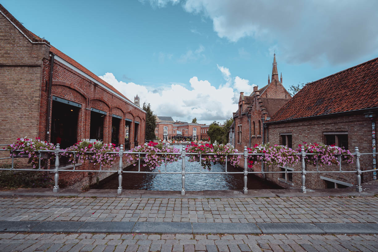 Tour em Bruges