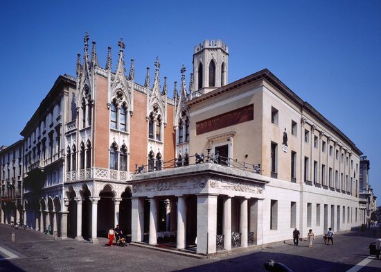 affe-pedrocchi-padua-veneza