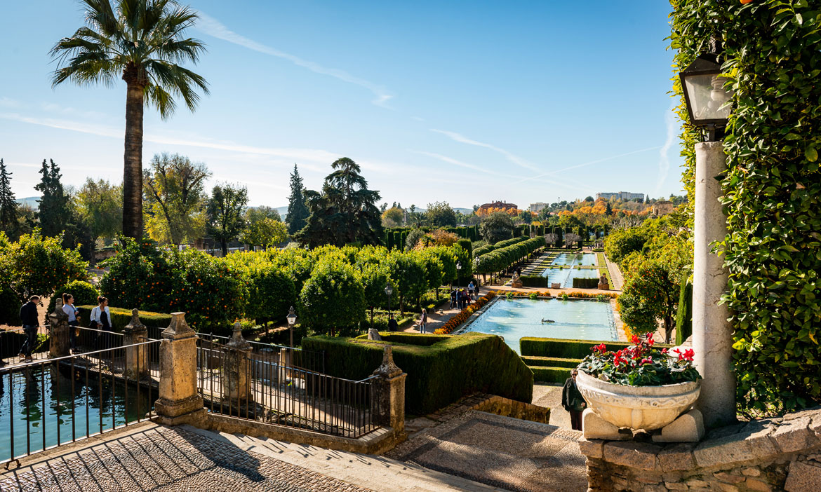 jardins-Alcázar-cordoba-bate-volta-madrid